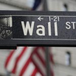 Artesanos y comerciantes denuncian venta ilegal de espacios en el andador turístico de Oaxaca