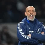 Intentar ser rockero lo dejó sin dinero