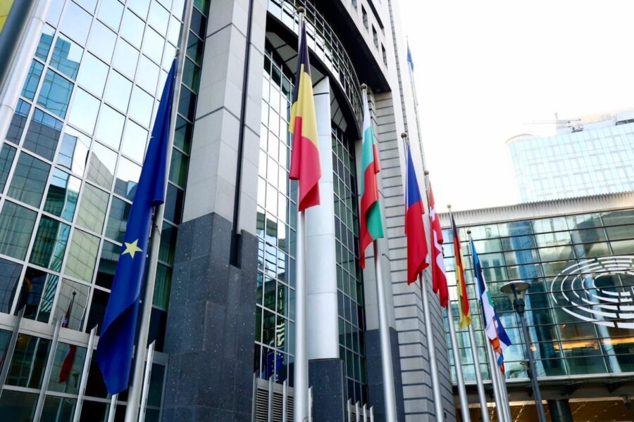 "La crisis Trump en la Unión Europea: cómo las amenazas del presidente estadounidense paralizaron un acuerdo comercial clave para Europa"