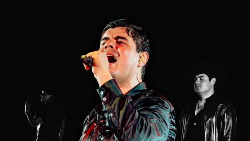 El cantante sonorense Alfredo Olivas anuncia pausa en su carrera tras concierto en León